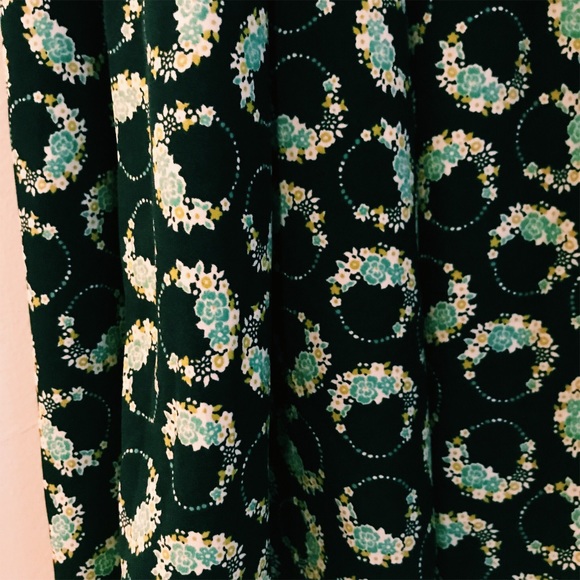 Spring Time Dress - Picture 4 of 5